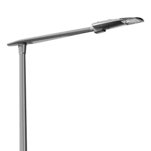 Graças ao seu design único com abertura em forma de v, o braço KEMA acrescenta valor à sua instalação de iluminação.