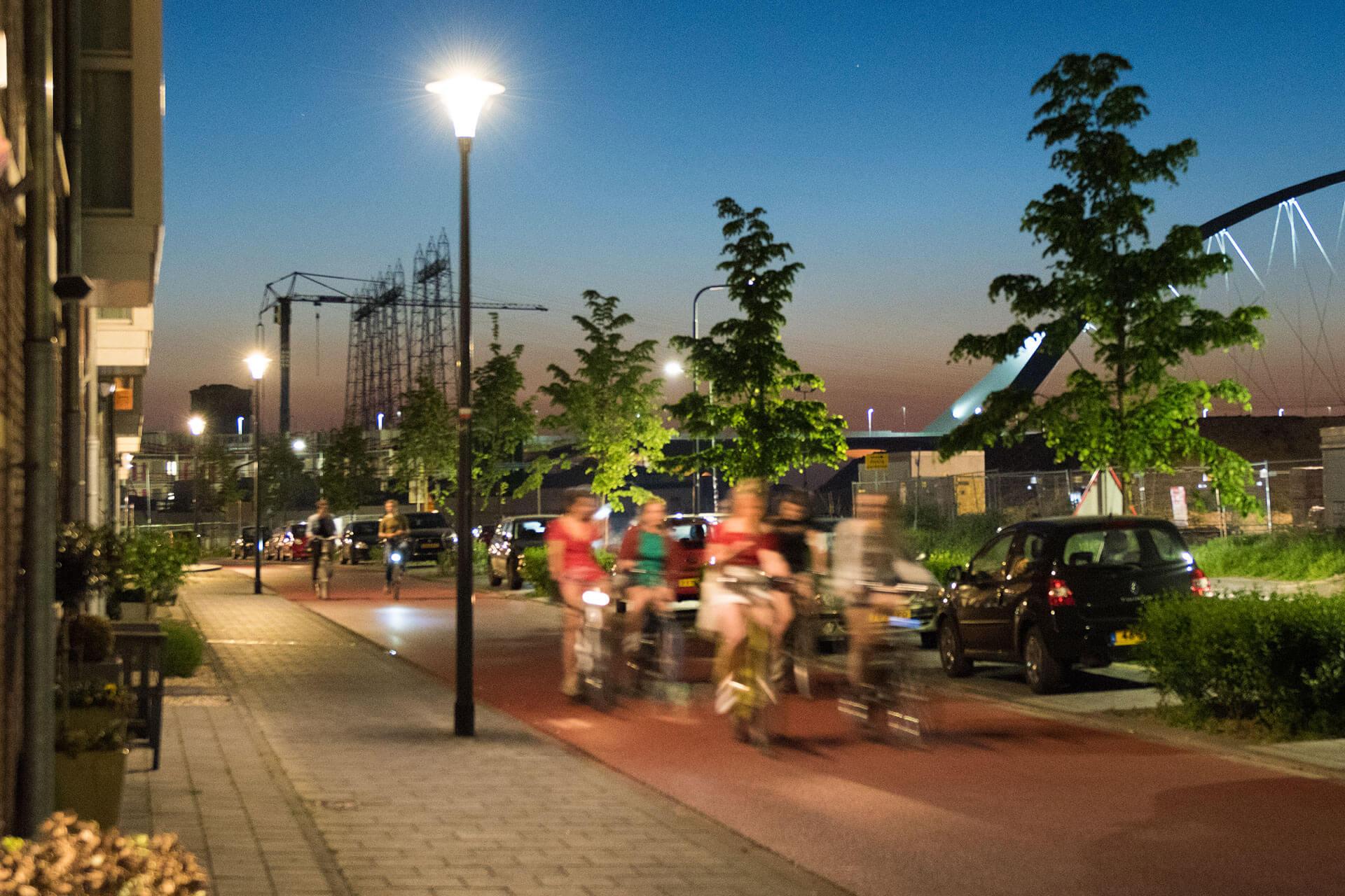 Energy efficient Pilzeo luminaire not only lights Koningsdaal but also enhances the nocturnal landscape